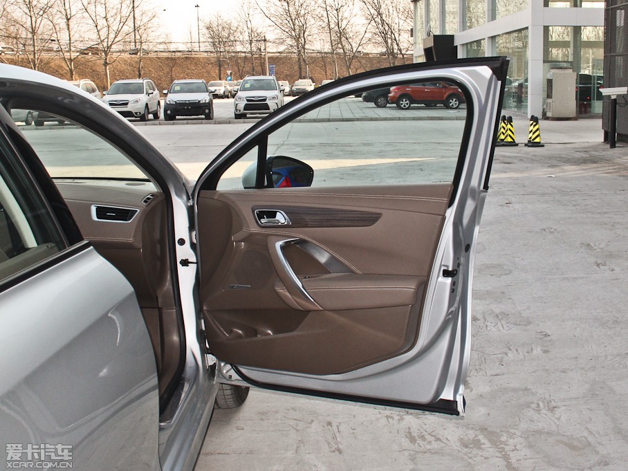 2014DS 5LS THP200 Ԅ