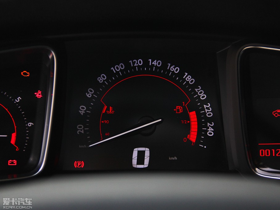 2014DS 5LS VTi140 Ԅm