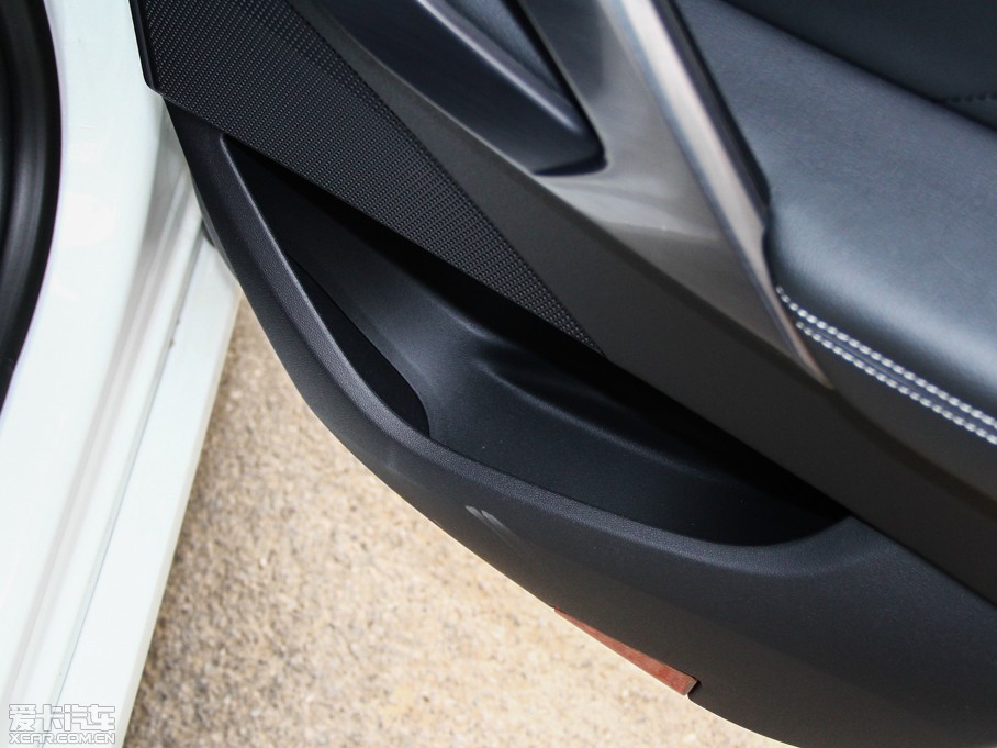 2014DS 5 1.6T Ԅ° THP160