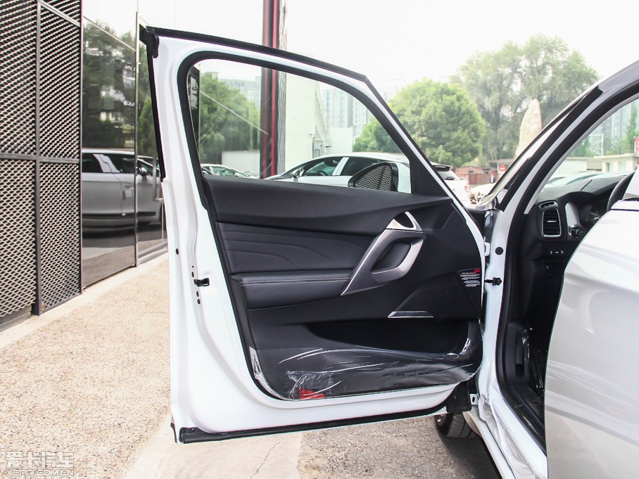 2014DS 5 1.6T Ԅ° THP160