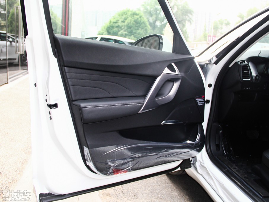 2014DS 5 1.6T Ԅ° THP160