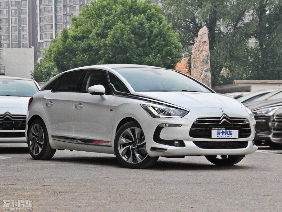 2014DS 5 1.6T Ԅ THP200