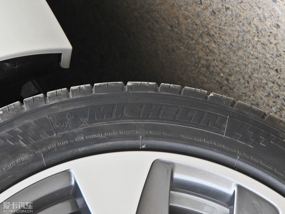 2014DS 5 1.6T Ԅ THP200