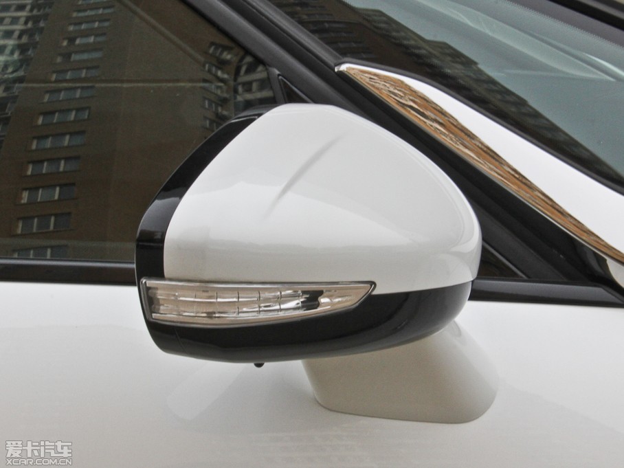 2014DS 5 1.6T Ԅ THP200