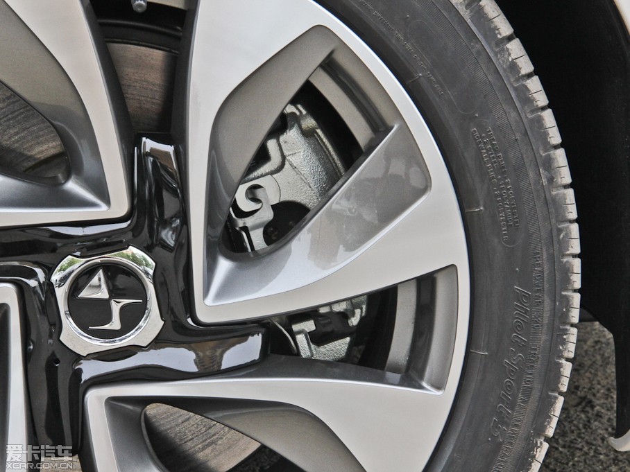 2014DS 5 1.6T Ԅ THP200