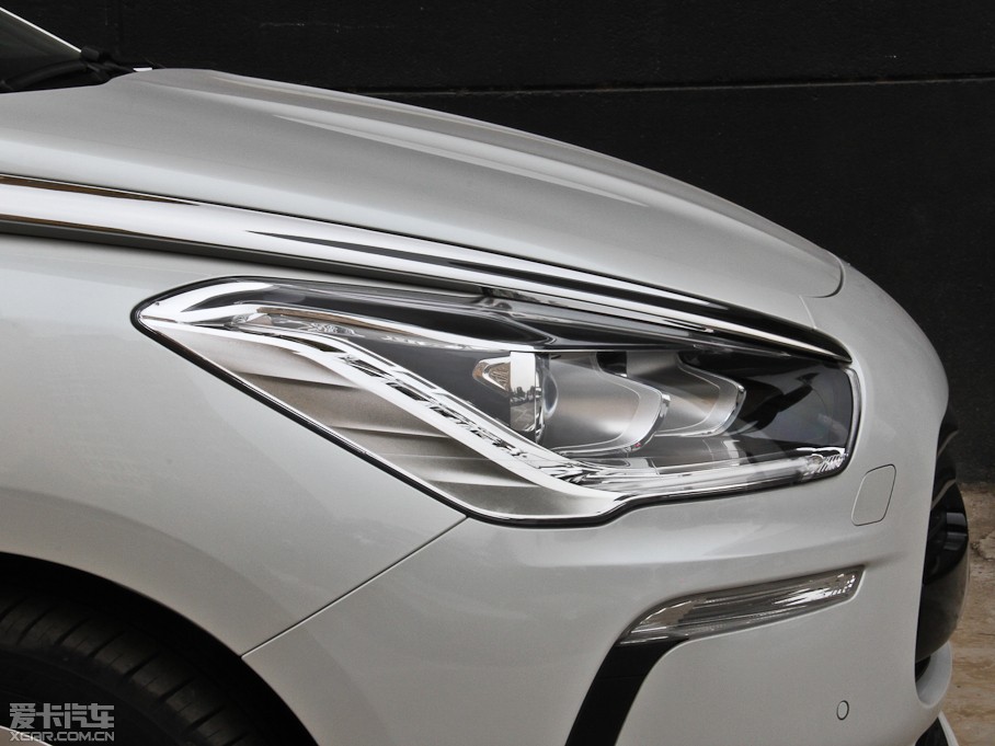 2014DS 5 1.6T Ԅ THP200