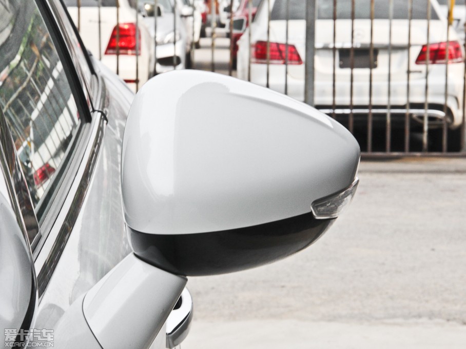 2014DS 5 1.6T Ԅ THP200