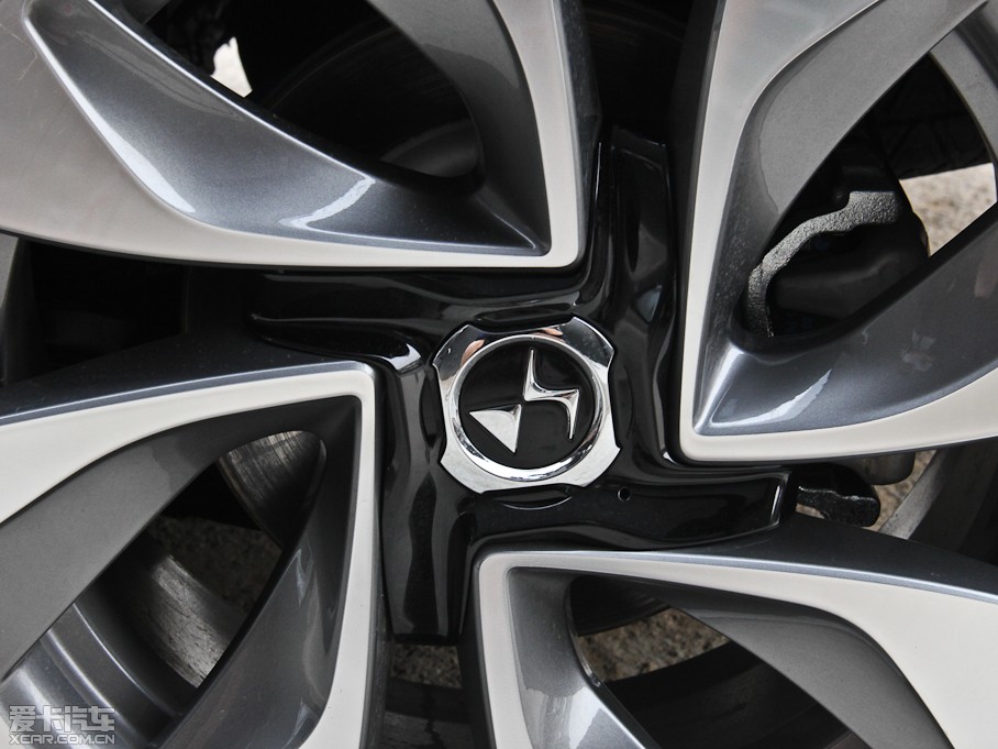 2014DS 5 1.6T Ԅ THP200