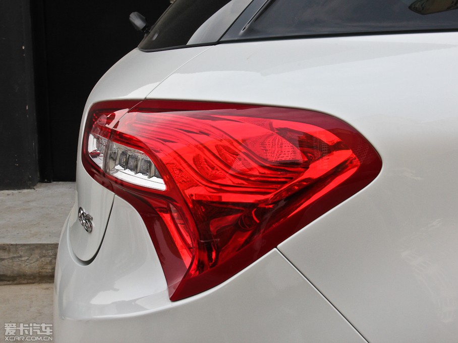 2014DS 5 1.6T Ԅ THP200