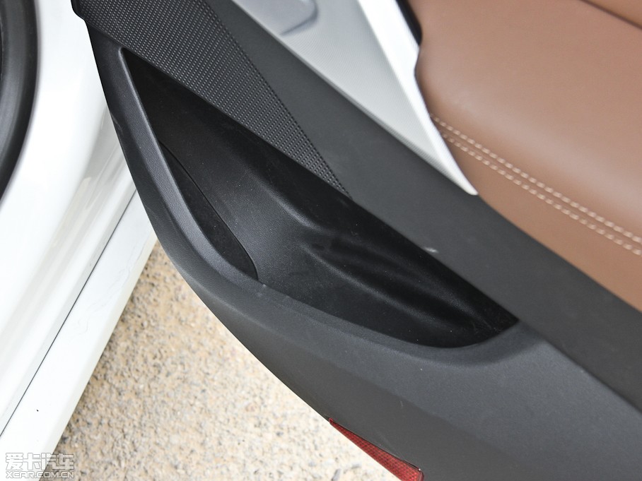 2014DS 5 1.6T Ԅ THP200