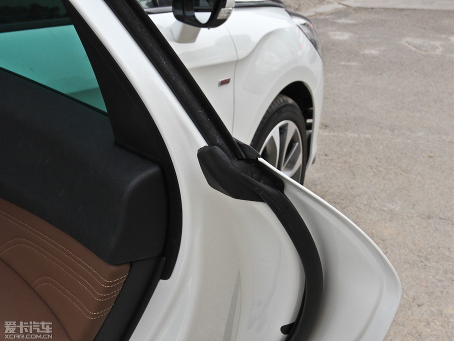 2014DS 5 1.6T Ԅ(dng) THP200