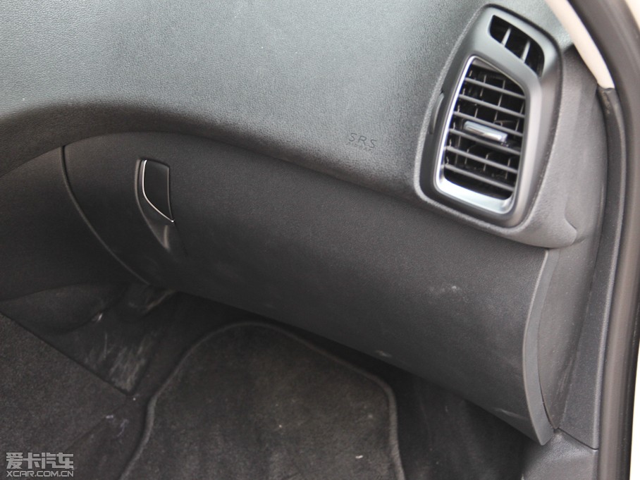 2014DS 5 1.6T Ԅ THP200