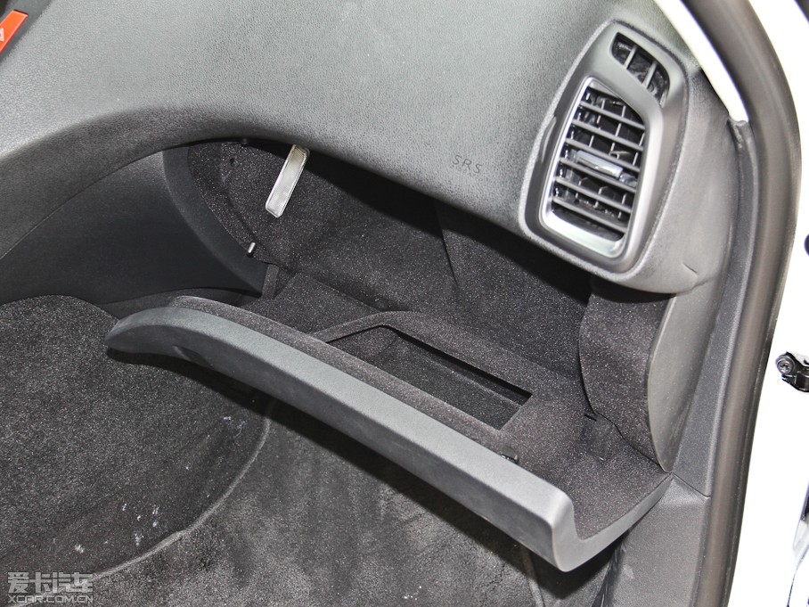 2014DS 5 1.6T Ԅ THP200