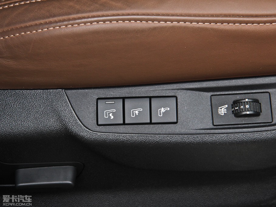 2014DS 5 1.6T Ԅ THP200