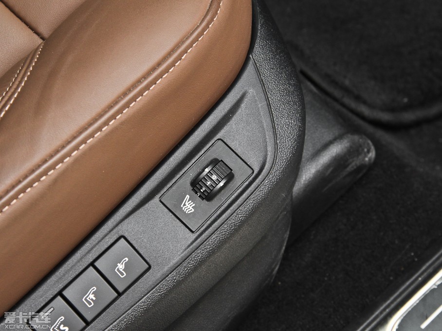 2014DS 5 1.6T Ԅ THP200