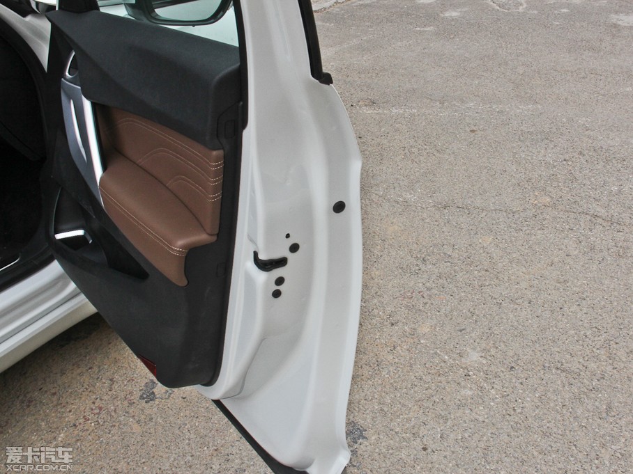 2014DS 5 1.6T Ԅ THP200