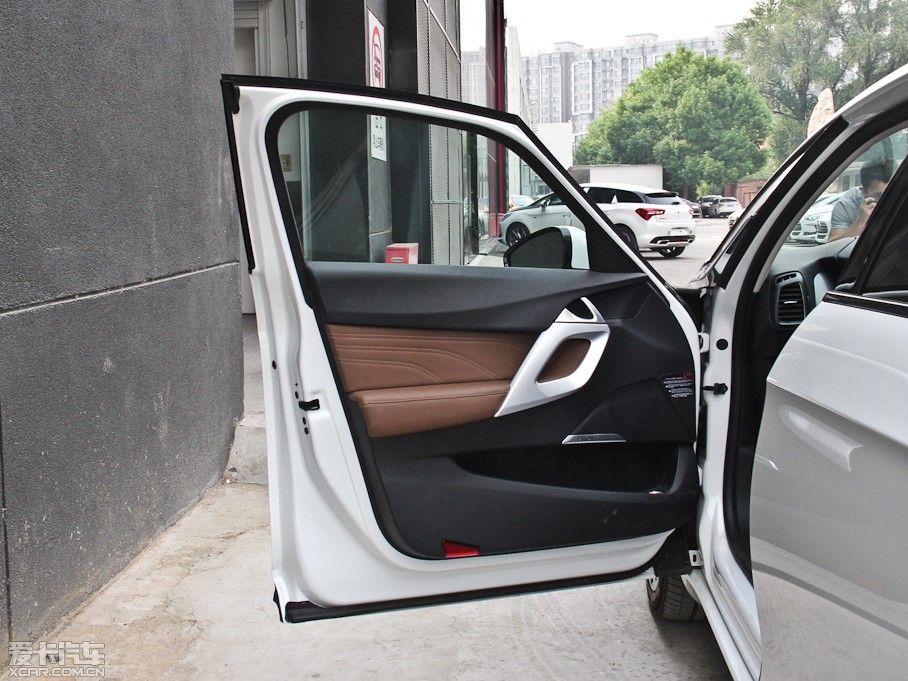 2014DS 5 1.6T Ԅ THP200