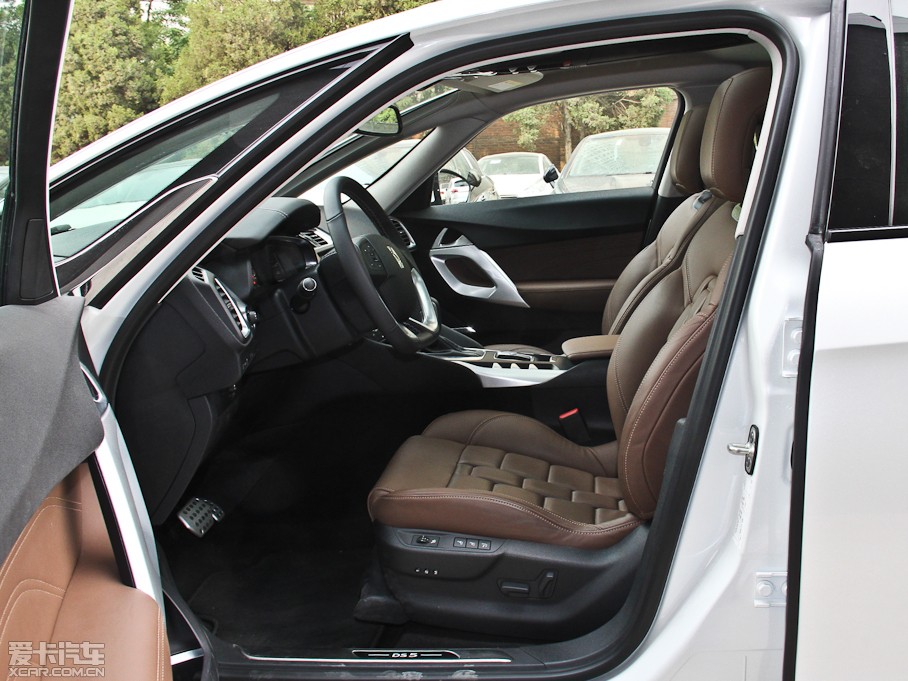 2014DS 5 1.6T Ԅ THP200