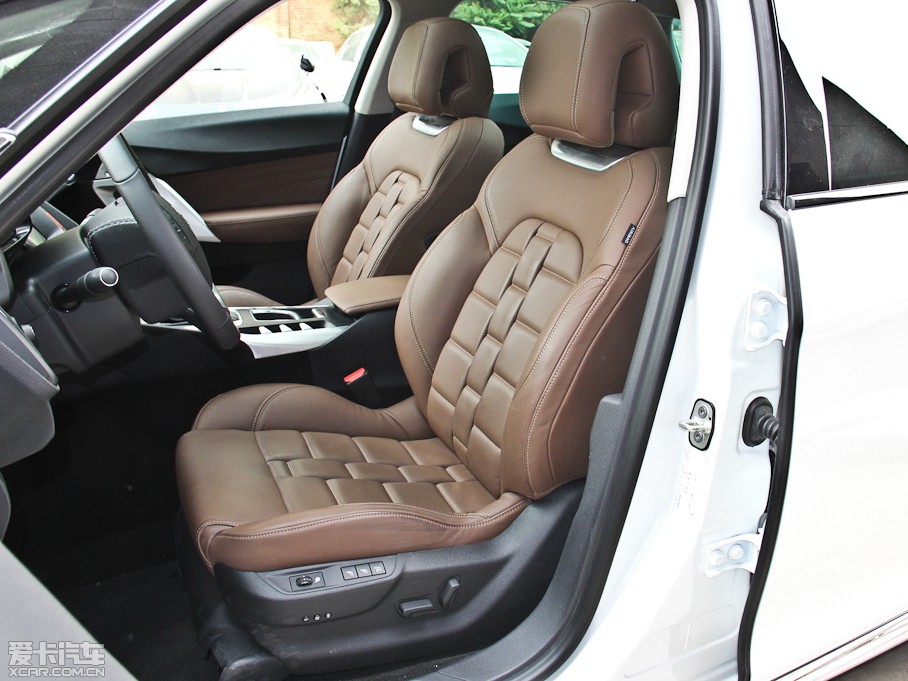 2014DS 5 1.6T Ԅ THP200