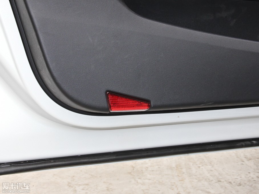 2014DS 5 1.6T Ԅ THP200