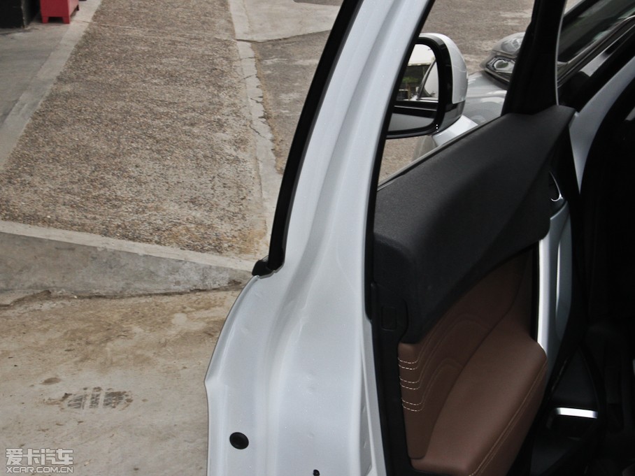 2014DS 5 1.6T Ԅ THP200