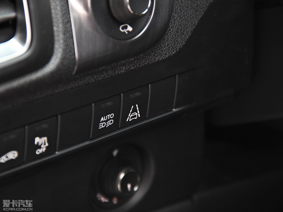 2014DS 5 1.6T Ԅ(dng) THP200