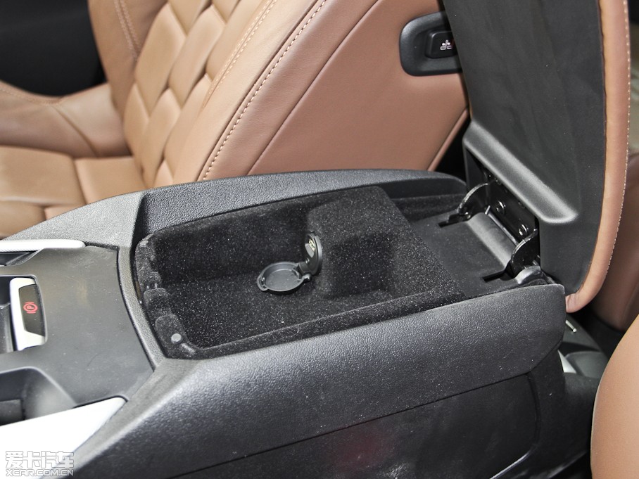 2014DS 5 1.6T Ԅ THP200