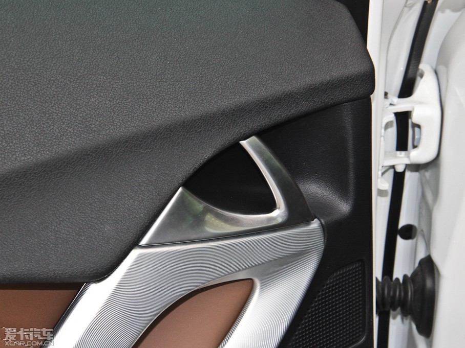 2014DS 5 1.6T Ԅ THP200