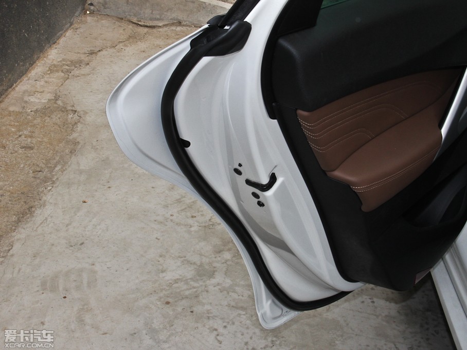 2014DS 5 1.6T Ԅ(dng) THP200