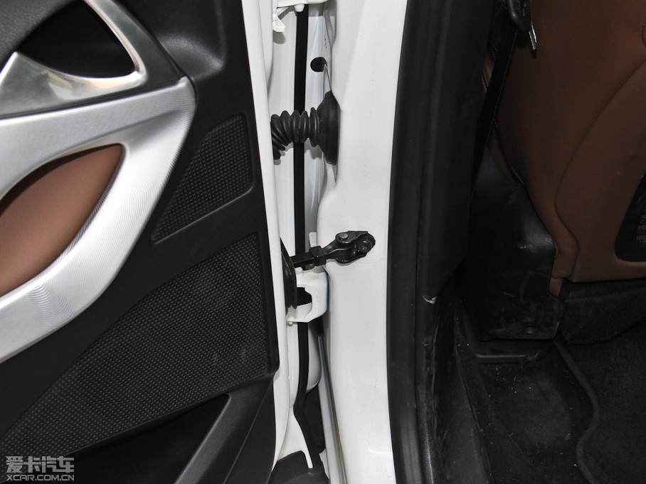 2014DS 5 1.6T Ԅ THP200