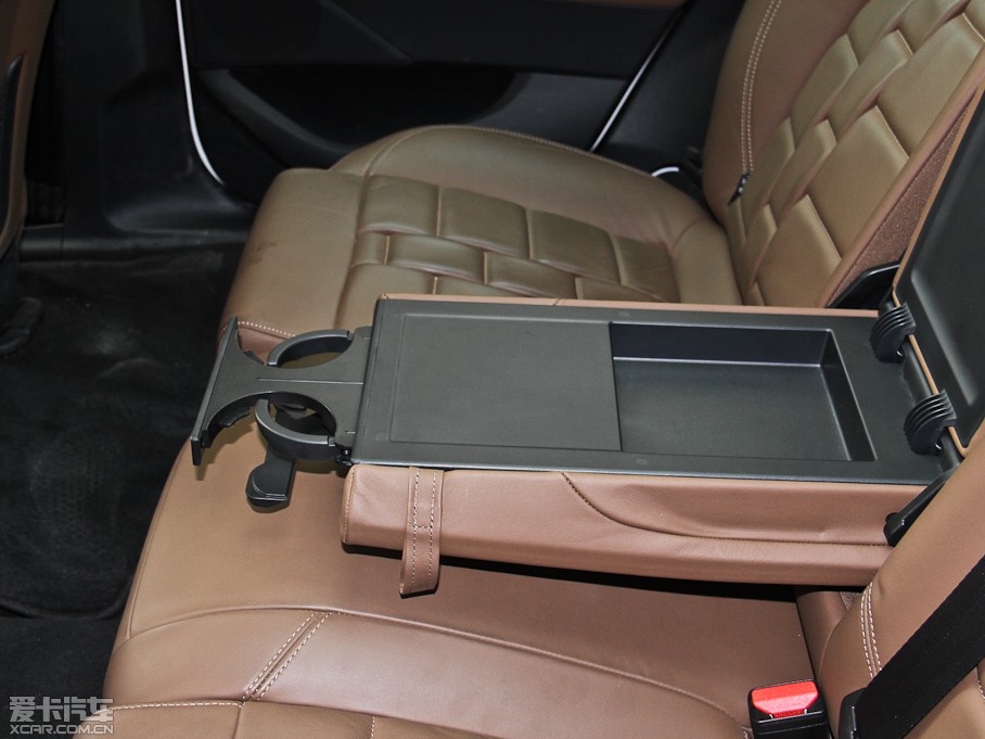 2014DS 5 1.6T Ԅ THP200