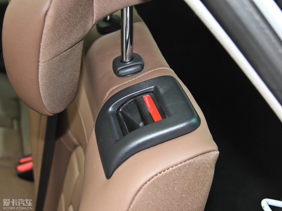 2014DS 5 1.6T Ԅ THP200