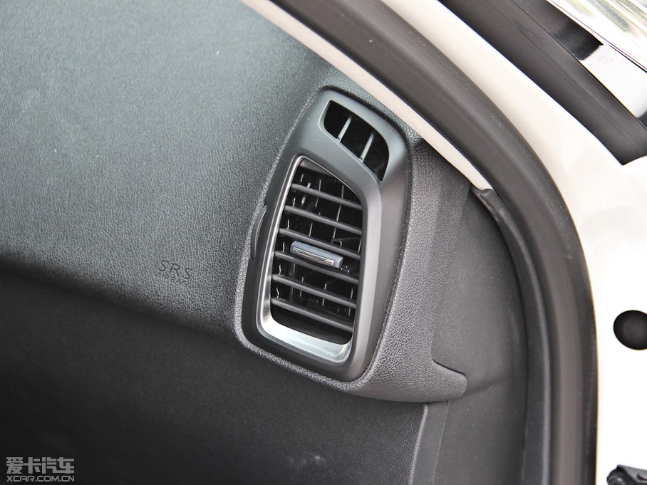 2014DS 5 1.6T Ԅ THP200