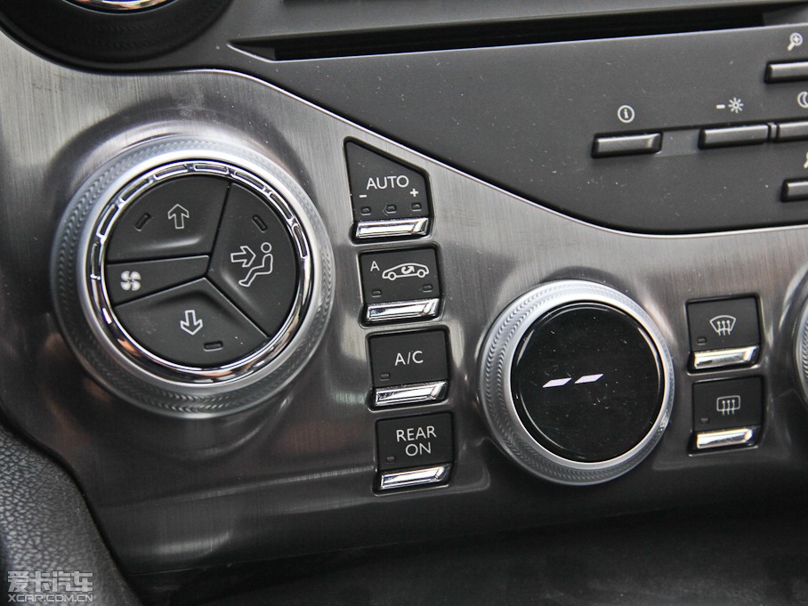 2014DS 5 1.6T Ԅ THP200