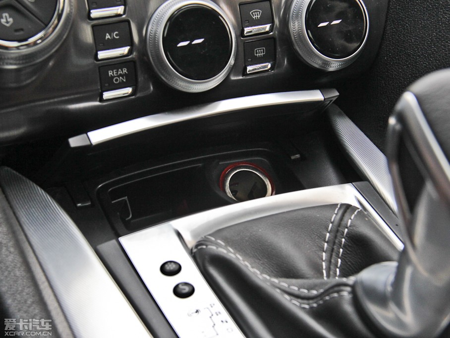 2014DS 5 1.6T Ԅ THP200