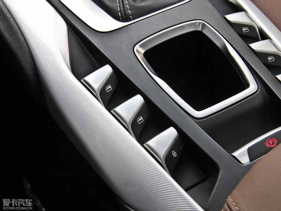 2014DS 5 1.6T Ԅ THP200