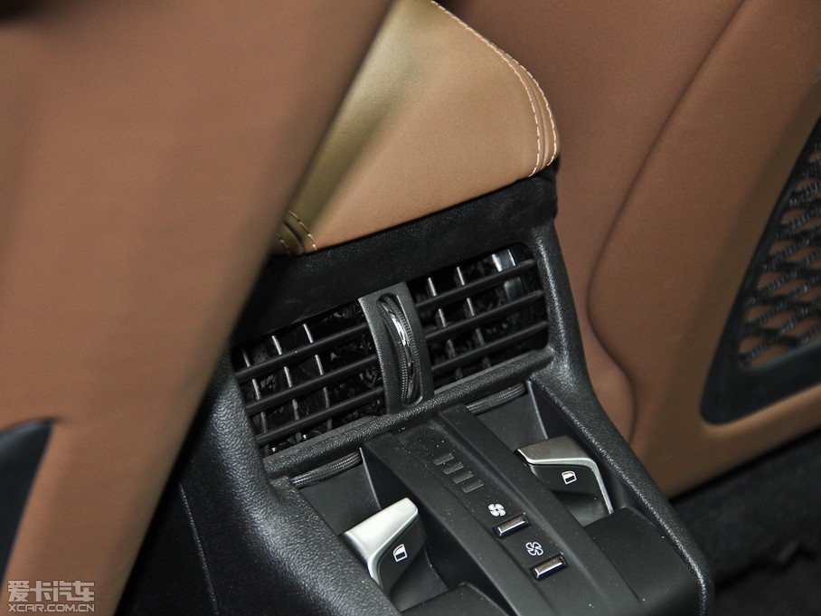 2014DS 5 1.6T Ԅ THP200