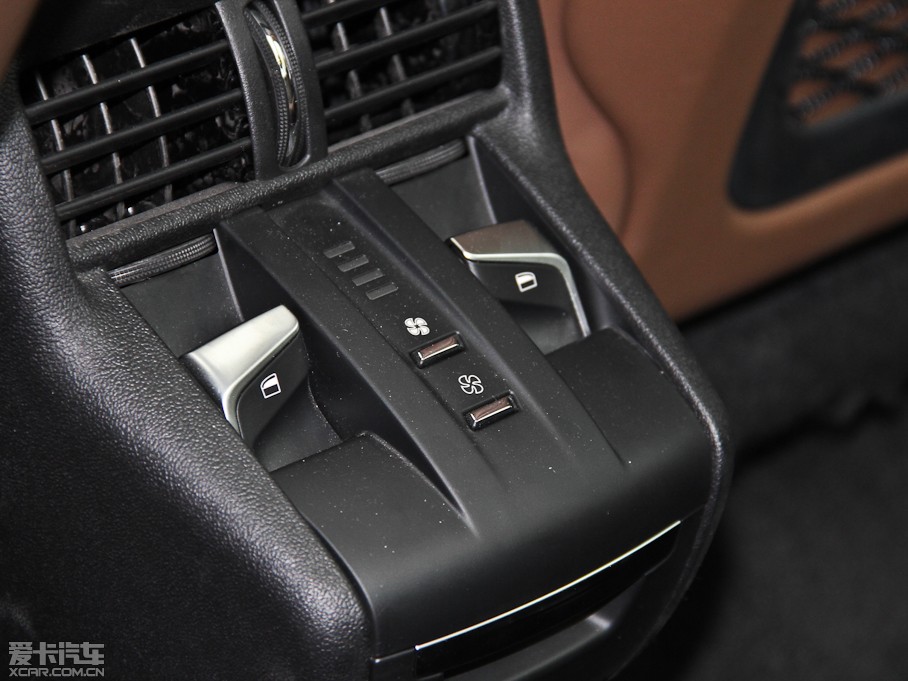 2014DS 5 1.6T Ԅ THP200