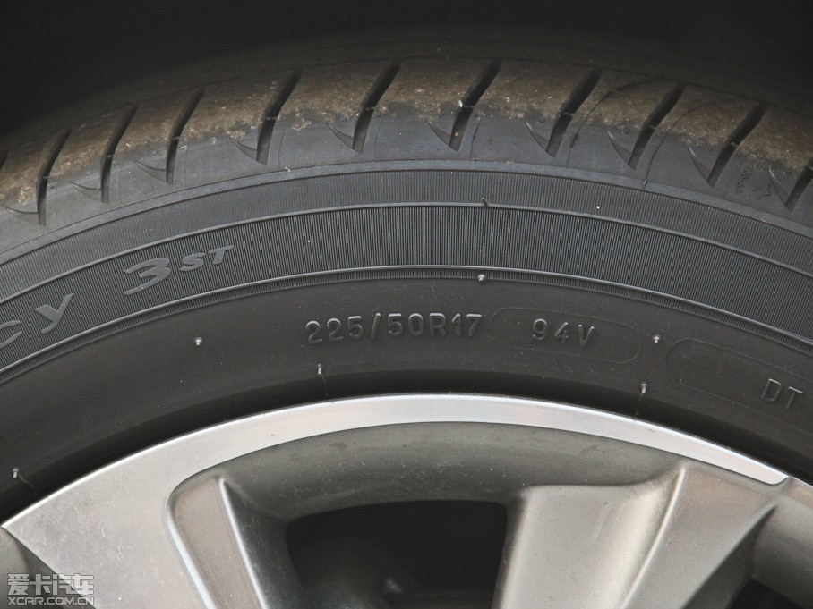 2014��DS 5 1.6T �ԄӺ��A�� THP160