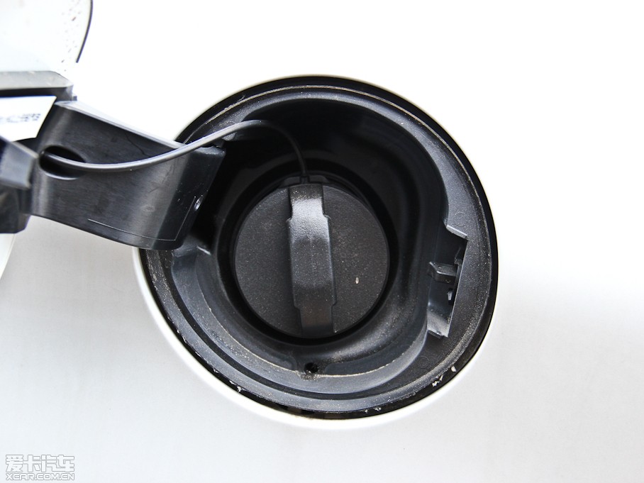 2014��DS 5 1.6T �ԄӺ��A�� THP160