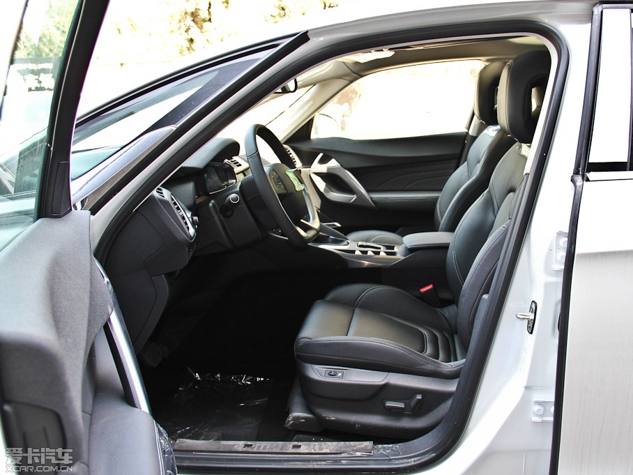 2014DS 5 1.6T ԄӺA THP160