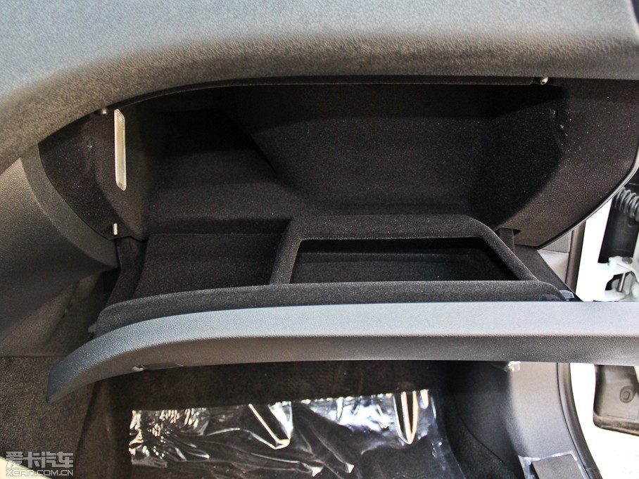 2014��DS 5 1.6T �ԄӺ��A�� THP160