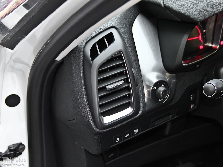 2014DS 5 1.6T ԄӺA THP160