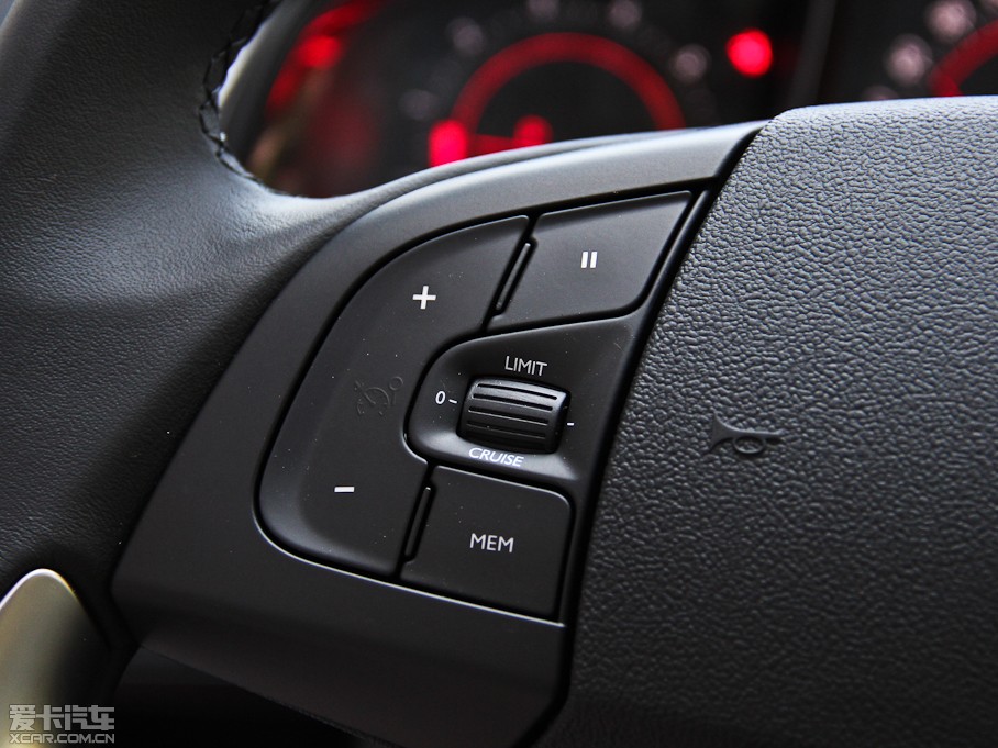 2014DS 5 1.6T ԄӺA THP160