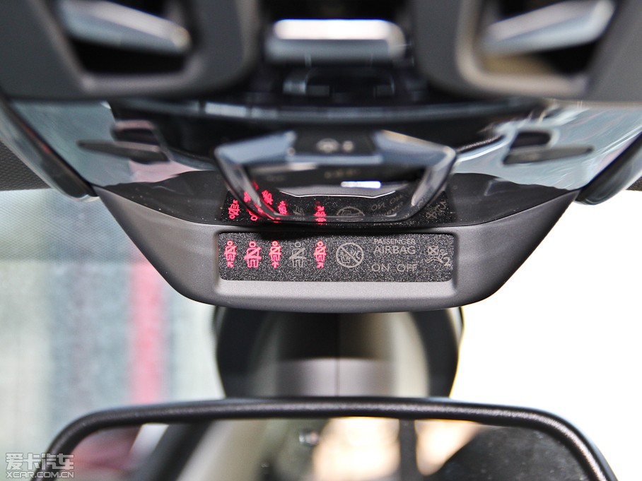 2014��DS 5 1.6T �ԄӺ��A�� THP160