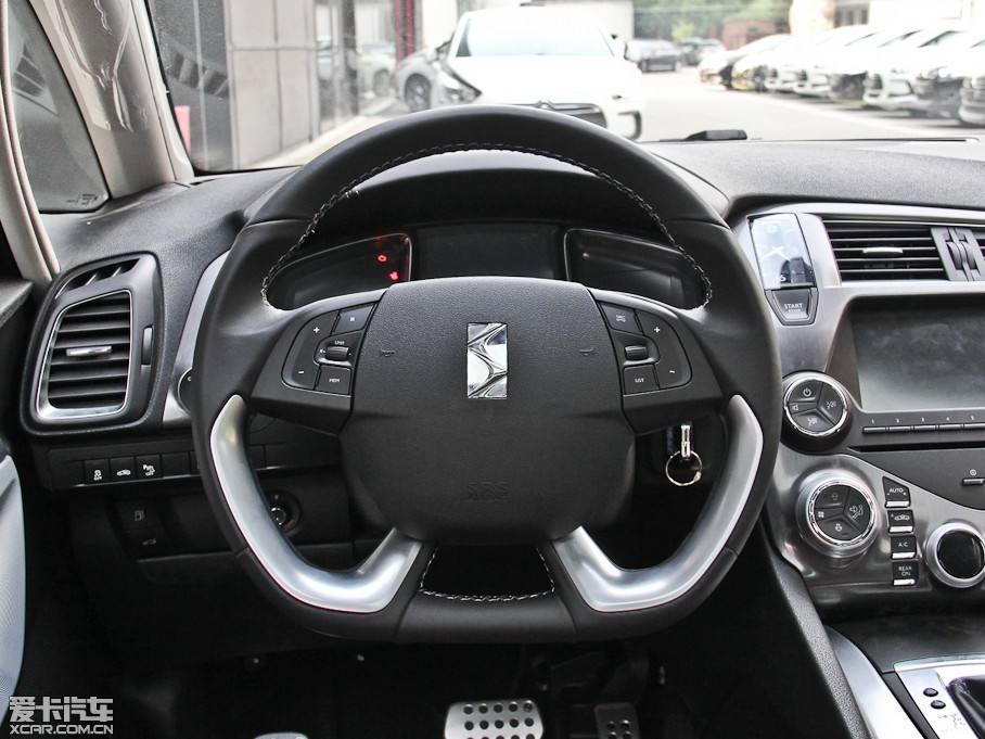 2014DS 5 1.6T ԄӺA THP160