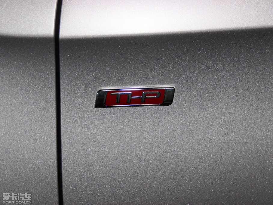 2014��DS 5 1.6T �ԄӺ��A�� THP200