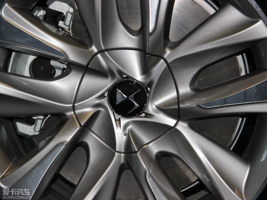 2014DS 5 1.6T ԄӺA THP200