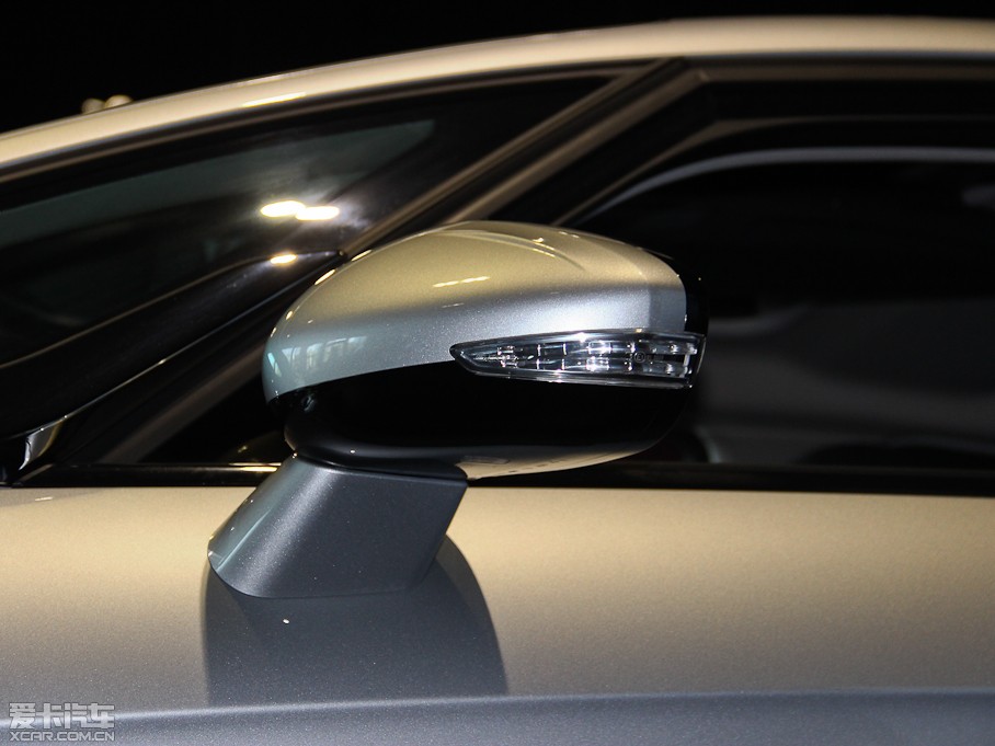 2014DS 5 1.6T ԄӺA THP200