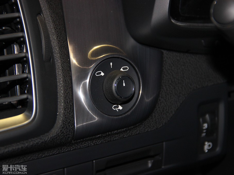 2014DS 5 1.6T Ԅ(dng)A THP200